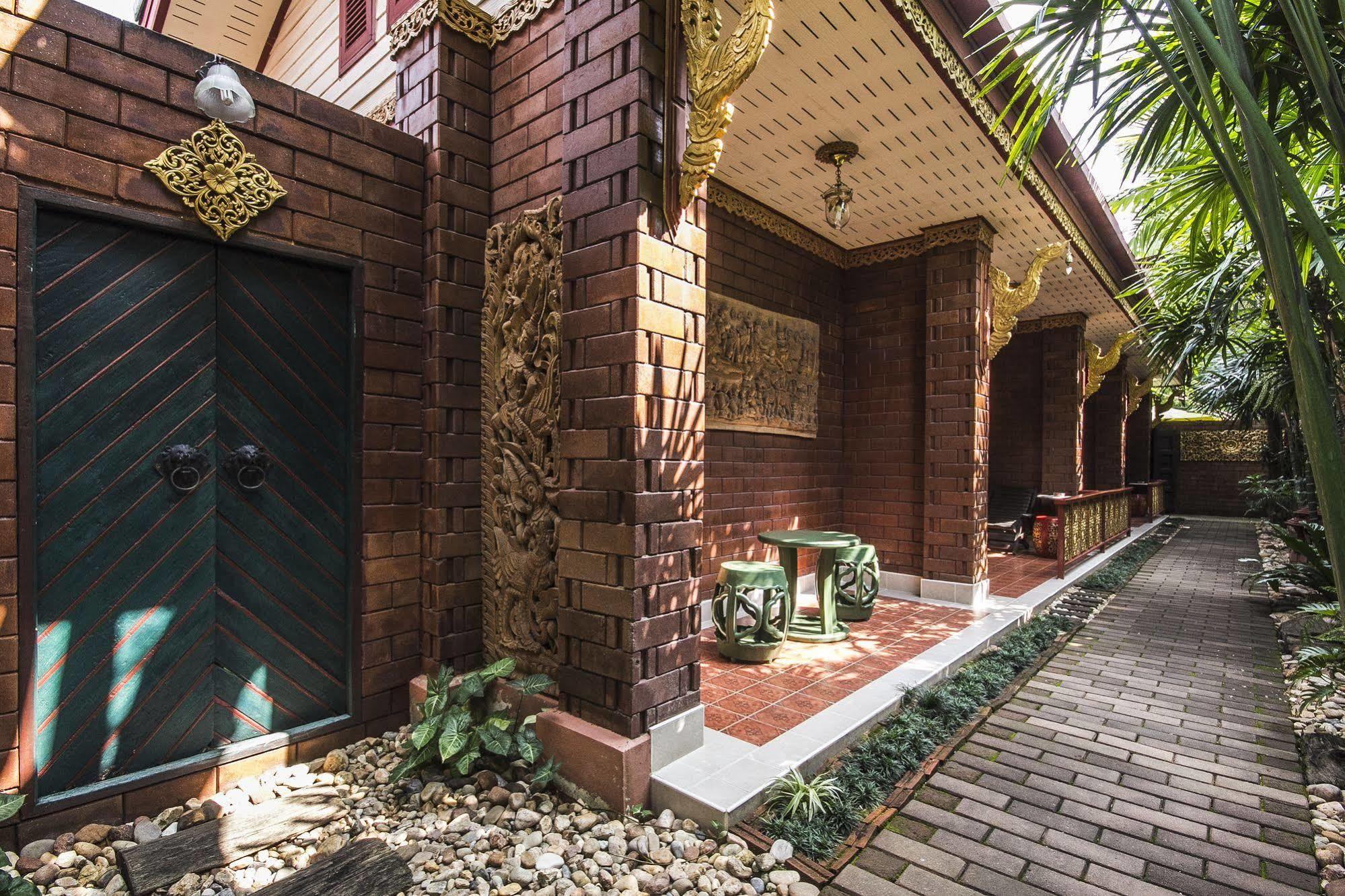 Irawadee Resort Месот Екстер'єр фото
