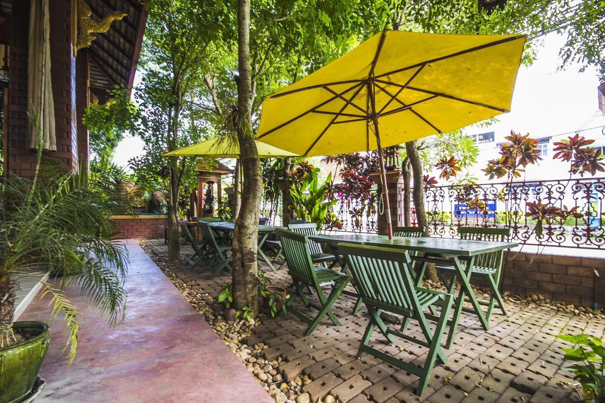 Irawadee Resort Месот Екстер'єр фото
